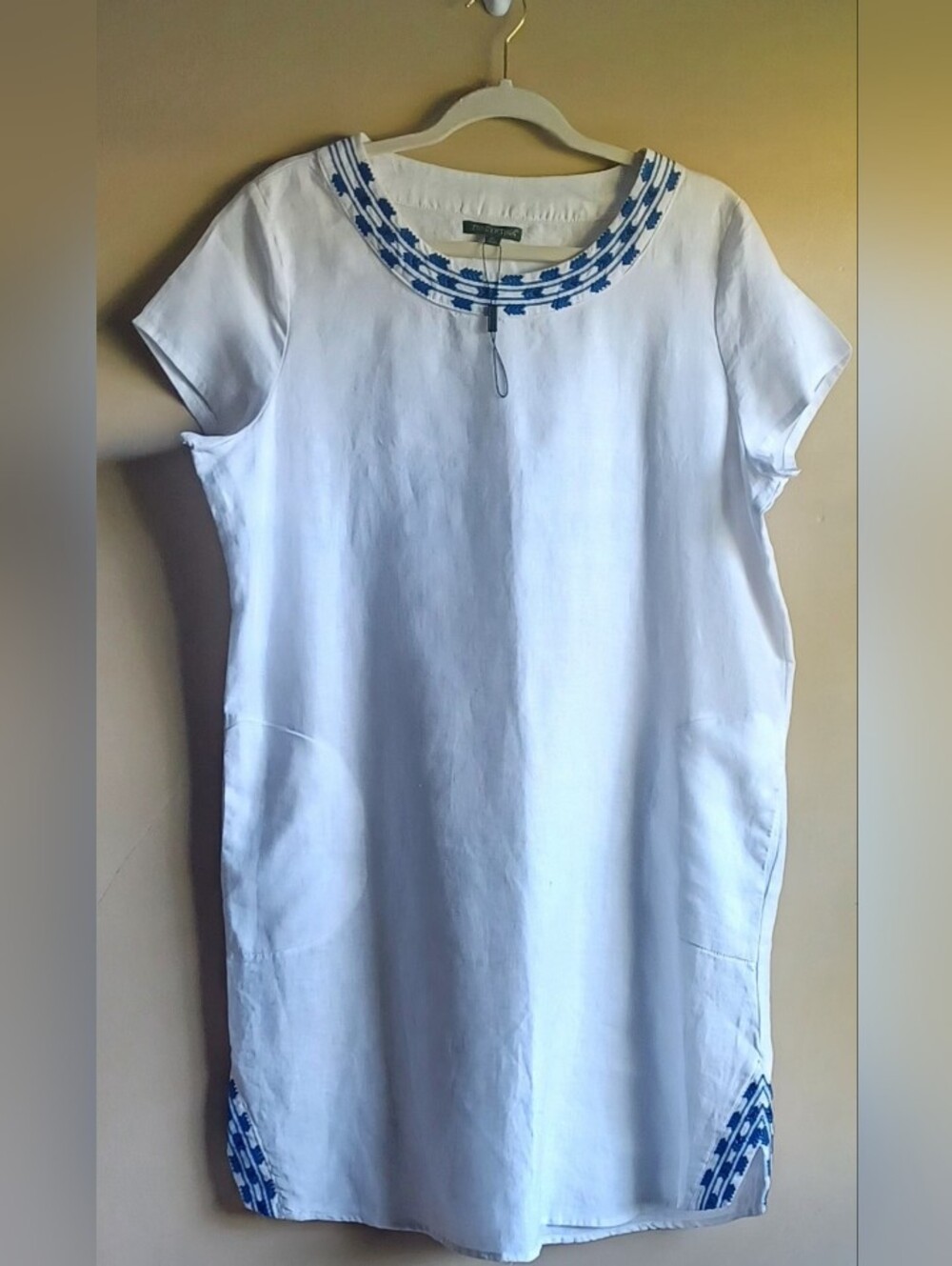 FOR CYNTHIA XL  White And Blue Embroidered Shift Dress Made Of 100% Linen